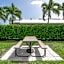 PRAIA Hotel Hollywood
