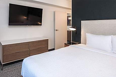 Room, 1 King Bed (1 King Bed)