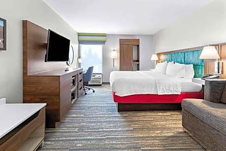 King Room with Sofa Bed - Non-Smoking