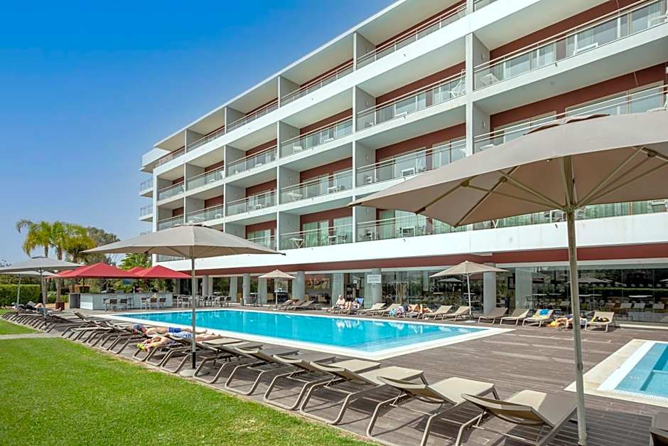 Areias Village Beach Suite Hotel