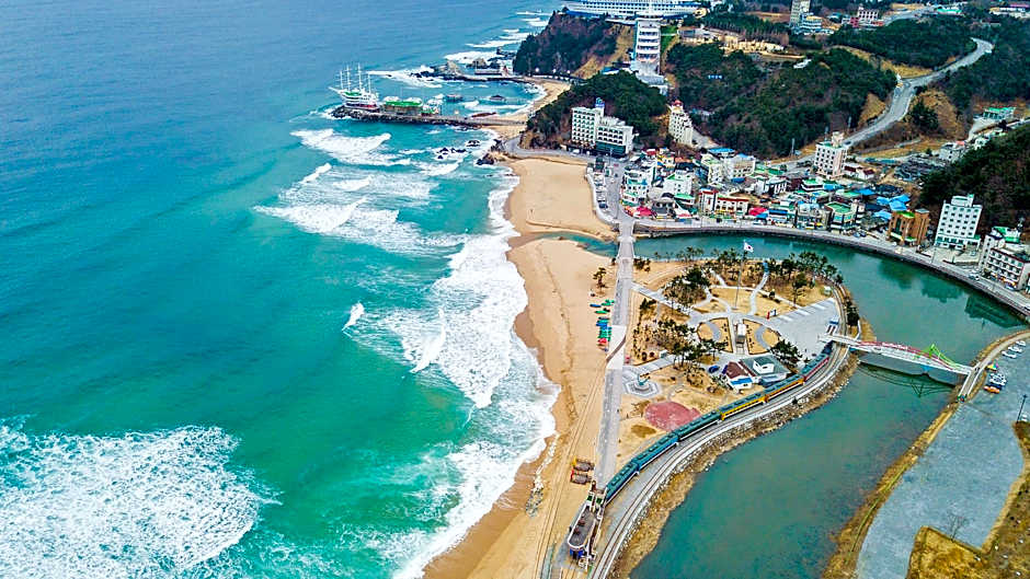 Gangneung Buchaegil Motel and Pension