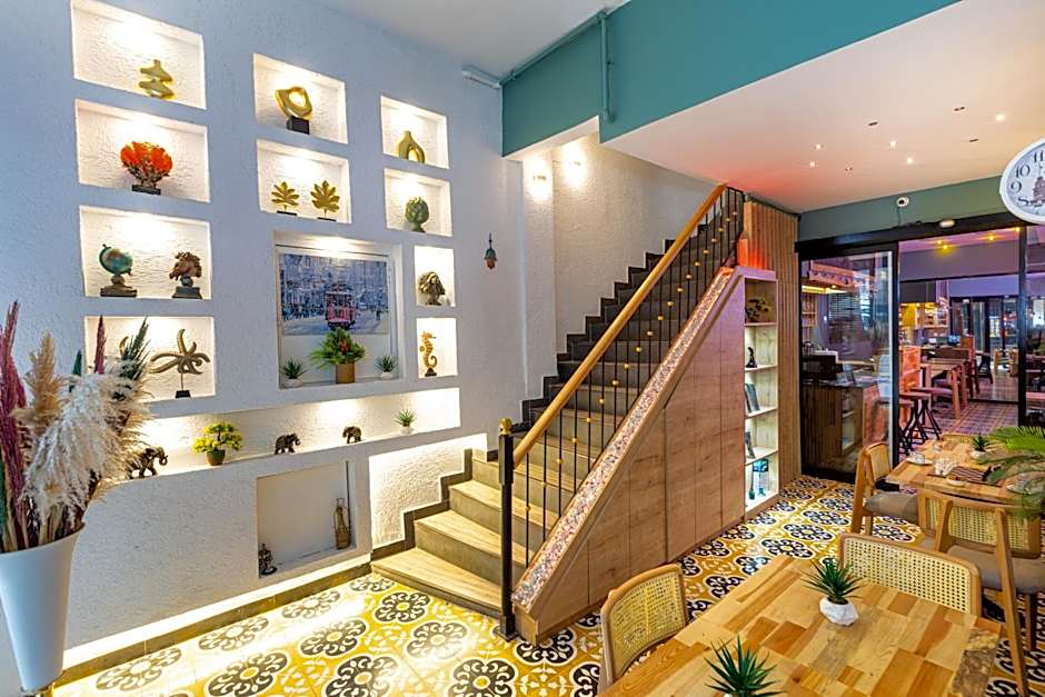 APOLLO HOTEL & APARTMENtS