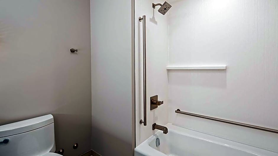 Best Western Premier Winnipeg East