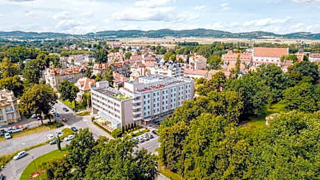 Hotel Cieplice MEDI & SPA