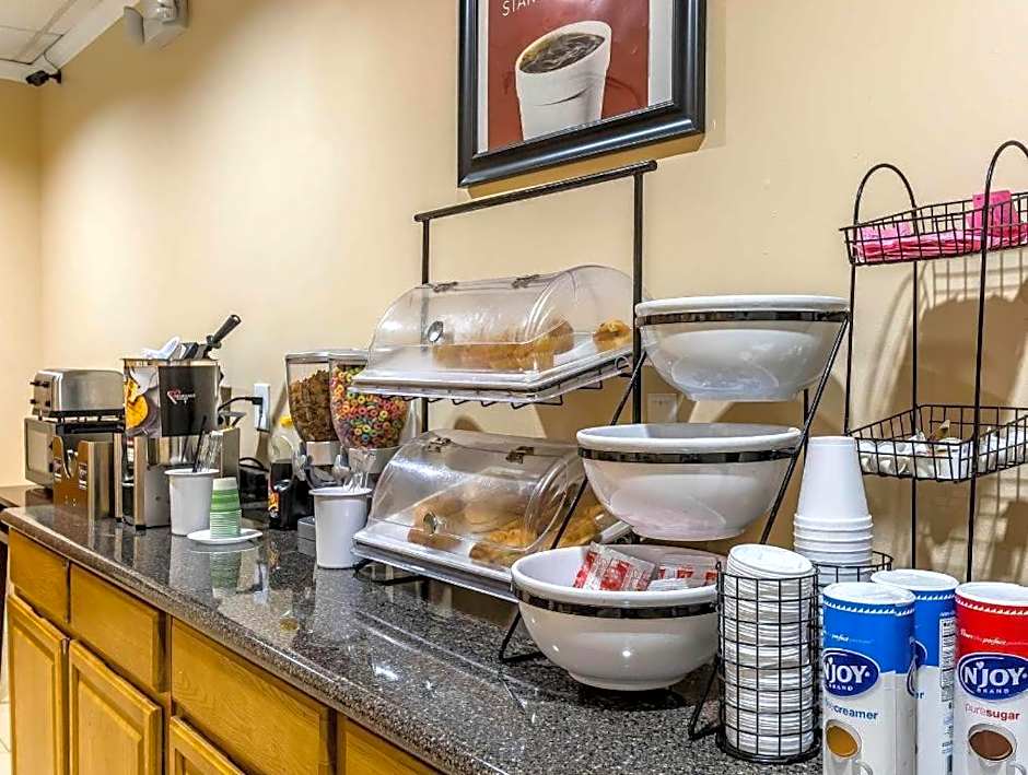 Econo Lodge Eutaw I-20