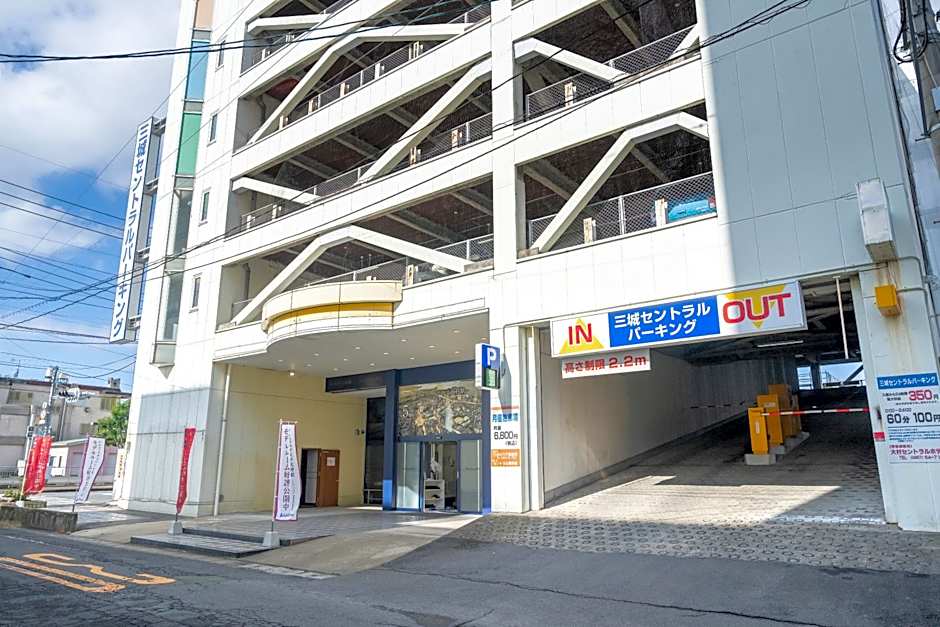 Omura Central Hotel