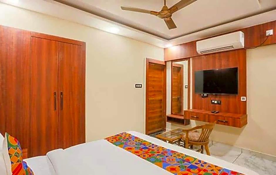 The Treenity House by Fabhotel – Allahabad, MD