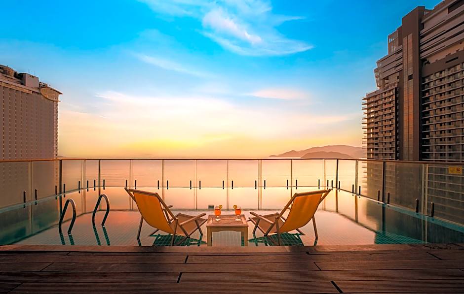 V Hotel Nha Trang