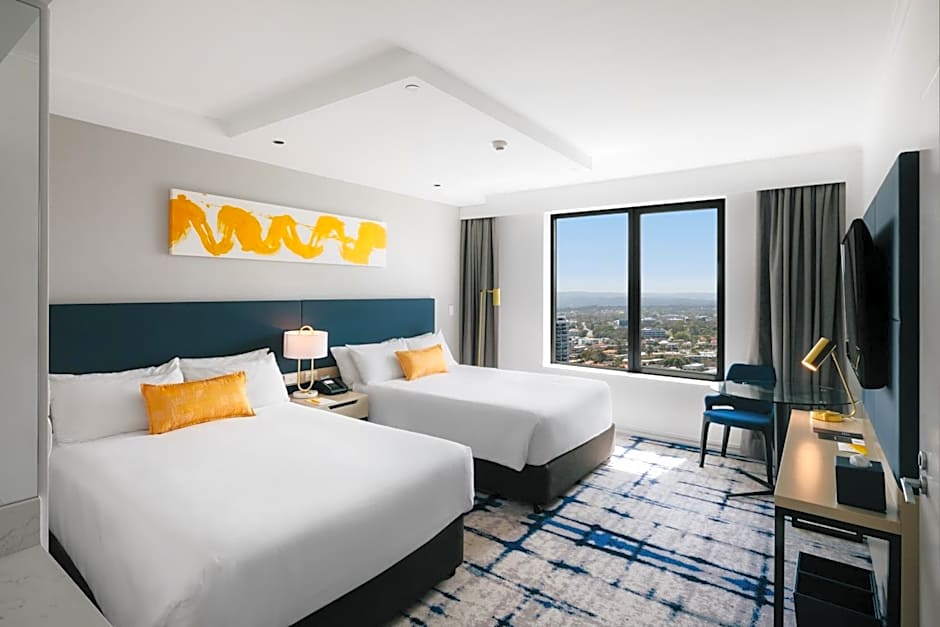 voco Gold Coast By IHG