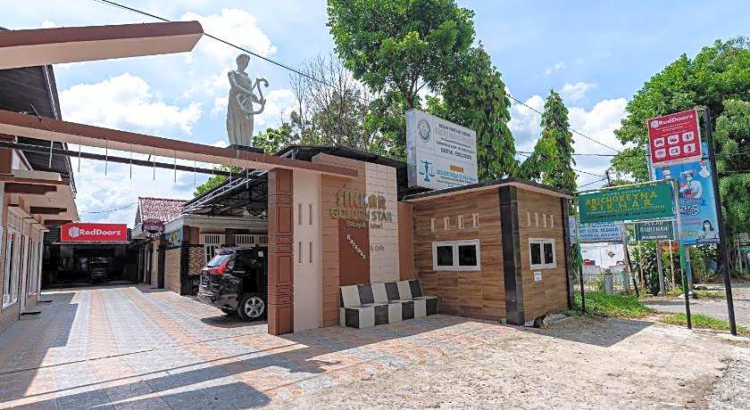 RedDoorz near Universitas Simalungun Pematangsiant