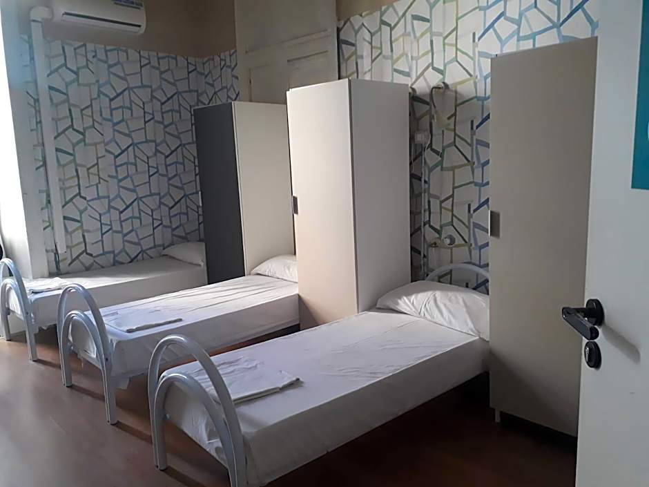 Balarm Hostel
