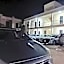 Hotel 230