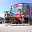 OYO 880 Hotel Purple Town