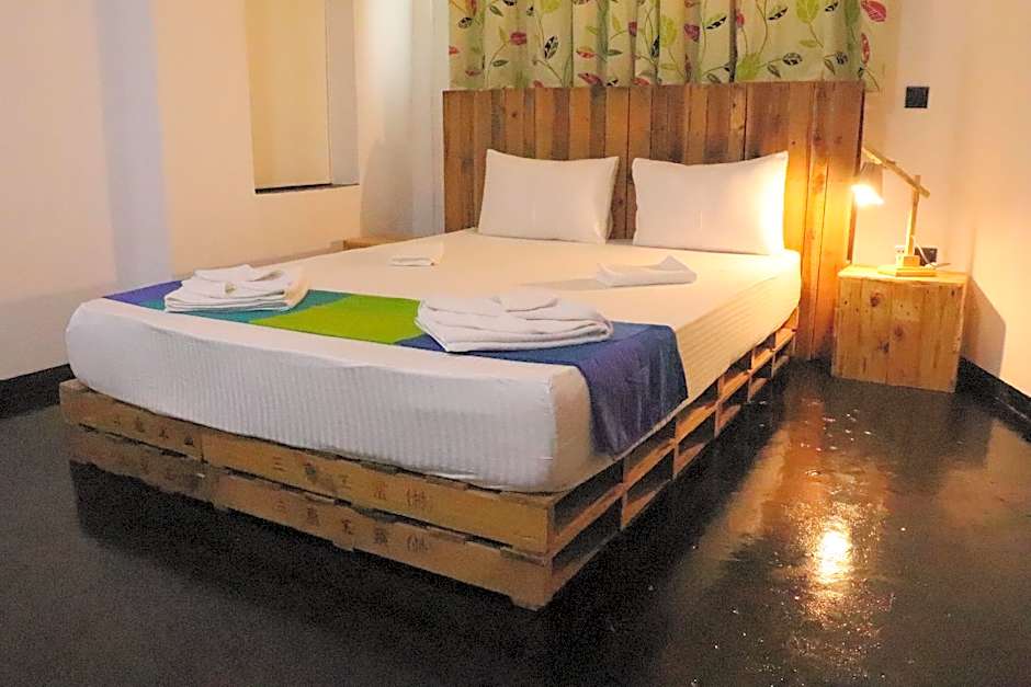 Miracle City Inn Hostel