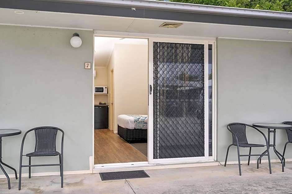 Caboolture Central Motor Inn, Sure Stay Collection by BW