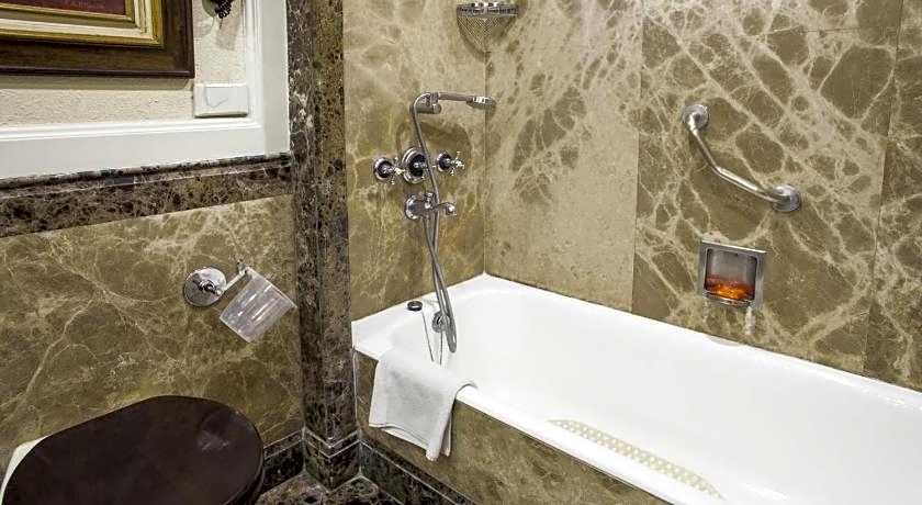 Radisson Hotel Jalandhar