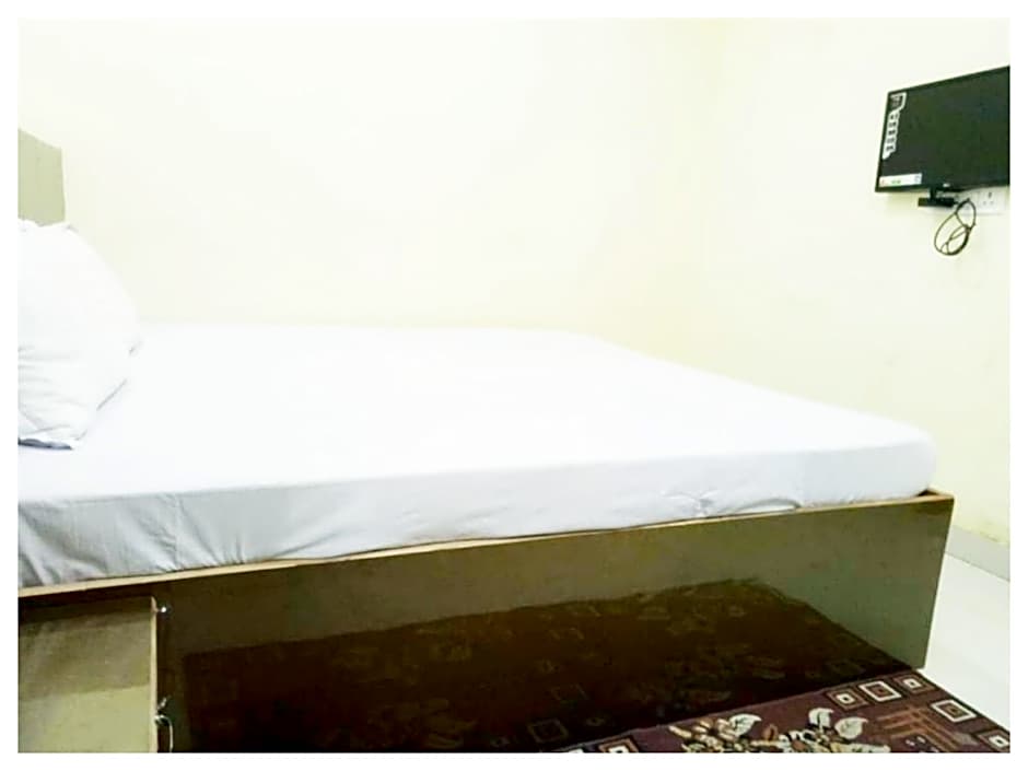 Goroomgo Swastik Guest House Near Kashi Vishwanath Temple Varanasi