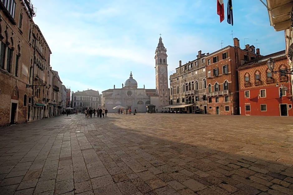 Eight Venezia
