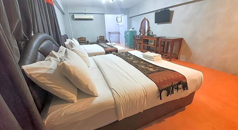 Jirawan Hotel