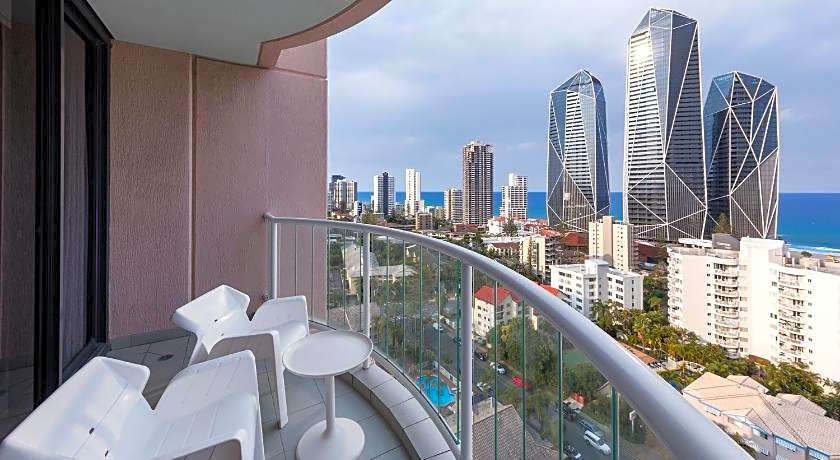 Oaks Gold Coast Hotel