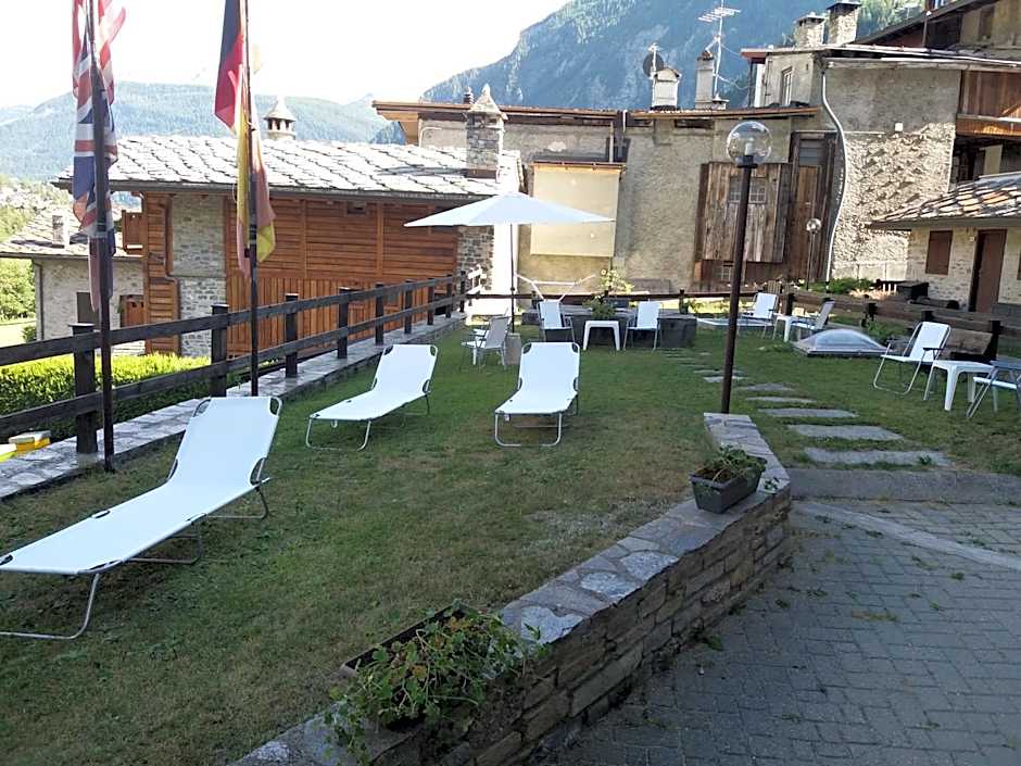 Hotel Ottoz Meublé