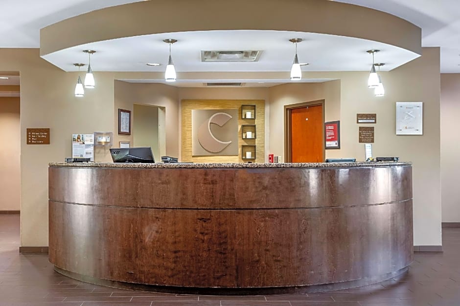 Comfort Suites Manchester near Arnold AFB