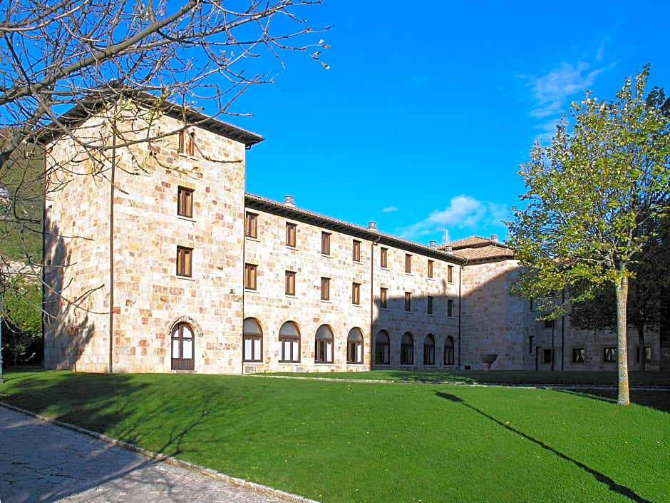 Hotel Monasterio de Leyre