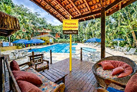 Flat estúdio 220 Amarilis, Riviera de São Lourenço 03 piscina climatizada, servico de hotelaria, serviço praia finais semana, limpeza e troca de toalhas diária, carregador veiculo elétrico, WiFi 500