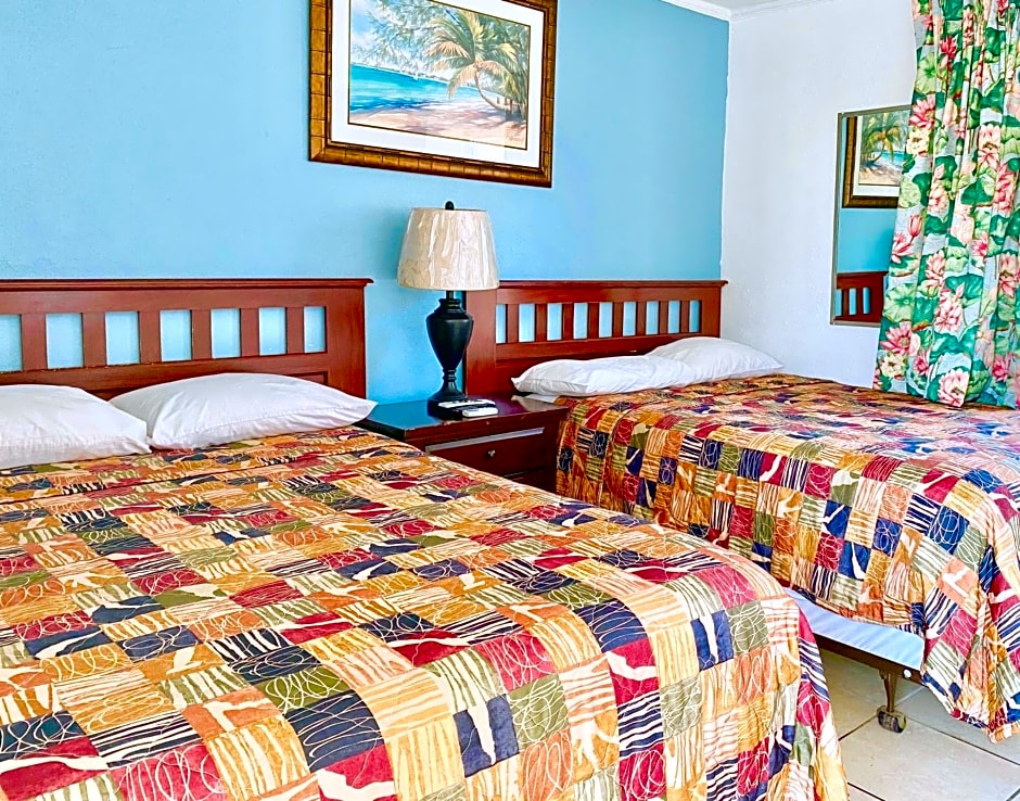Glades Motel - Naples