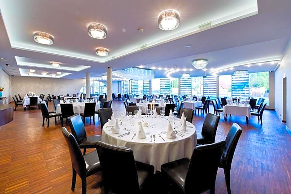 Hotel Symfonia Osjaków