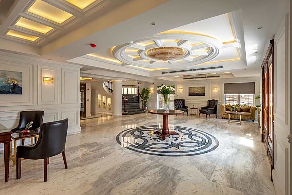 Maran Residence
