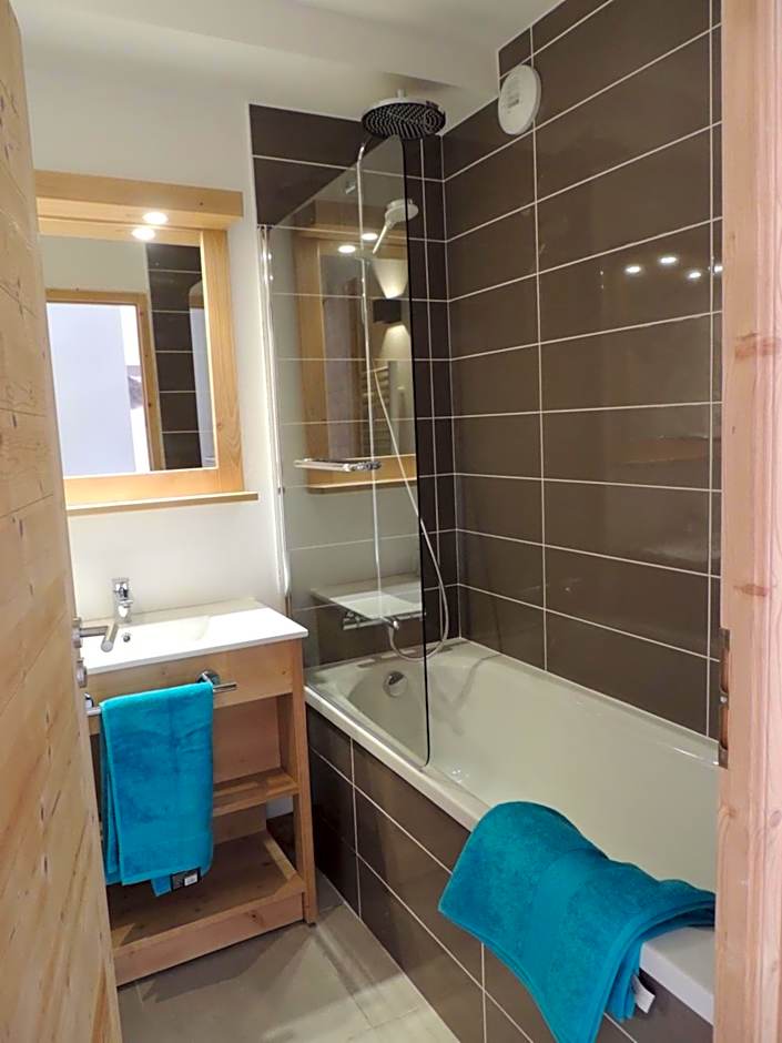 Luxury 2 Bedroom Apartment with view of Mont Blanc