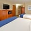 Holiday Inn Express Hotel & Suites Fredericksburg