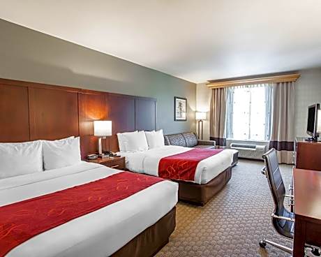 Suite with Two Queen Beds - Disability Access/Non-Smoking