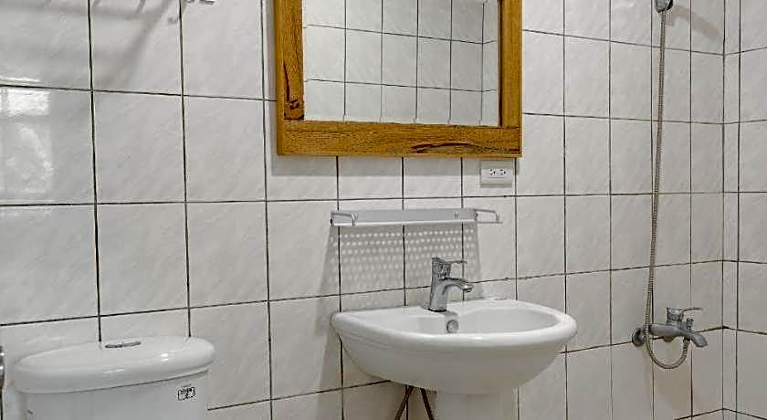 Star-Moon B&B Green Island