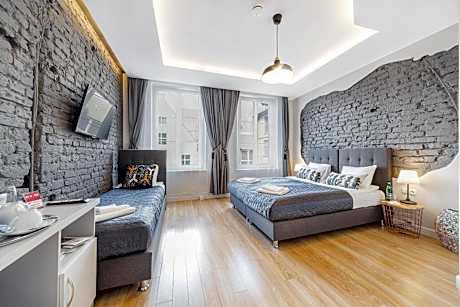 Executive Triple Room