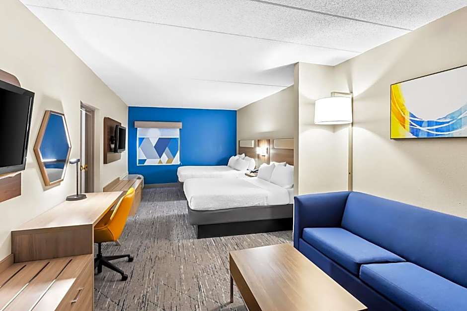 Holiday Inn Express Hotel & Suites Charleston-Southridge By IHG