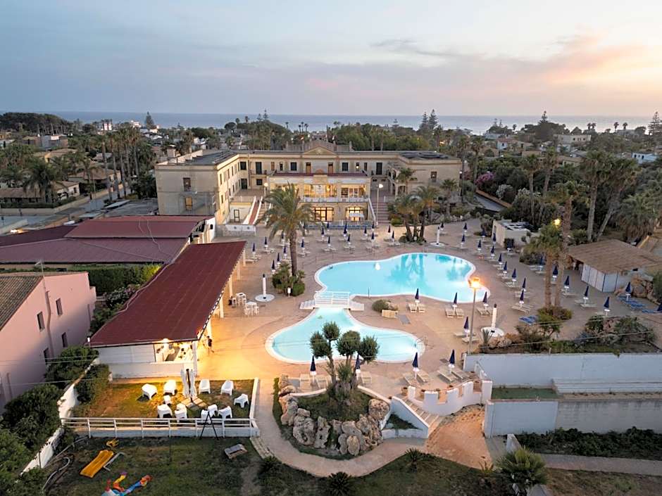 Delfino Beach - CDSHotels