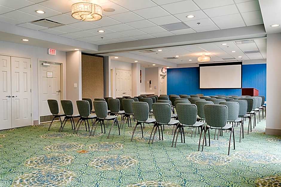 Holiday Inn Knoxville N - Merchant Drive By IHG