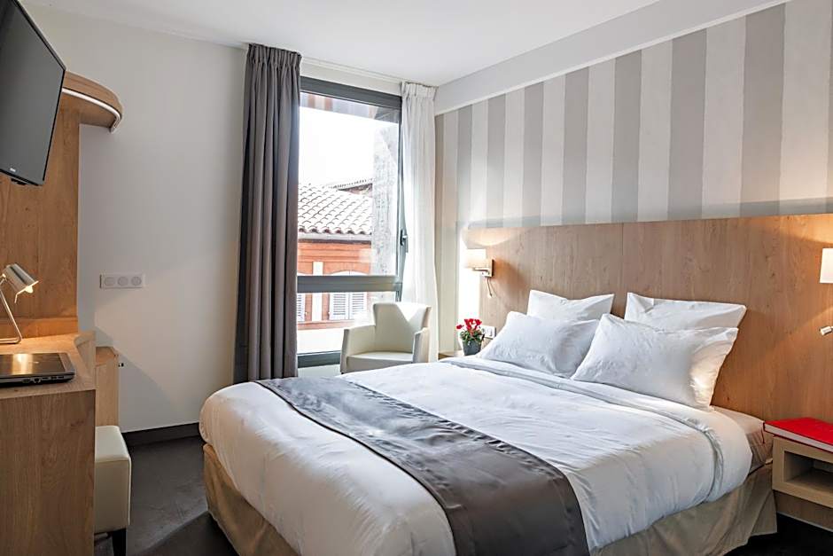 Hotel Le Pere Leon