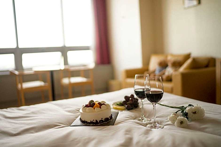 Hotel Hu Incheon Airport Unseo