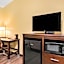 Econo Lodge Inn and Suites Eau Claire