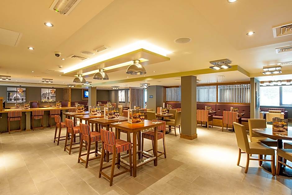 Premier Inn London Hendon - The Hyde