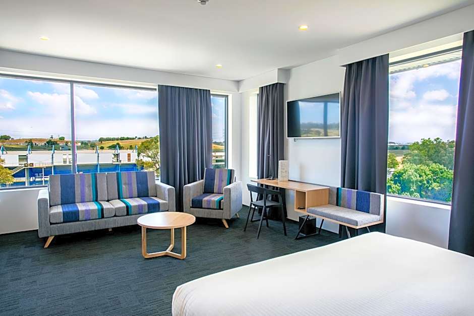 Alpha Hotel Eastern Creek