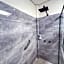 Apartamentos Regency La Feria