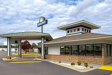 Days Inn by Wyndham Weldon Roanoke Rapids