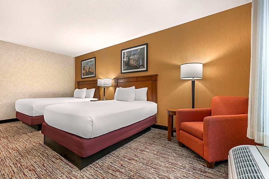 Drury Inn & Suites St. Louis near Forest Park