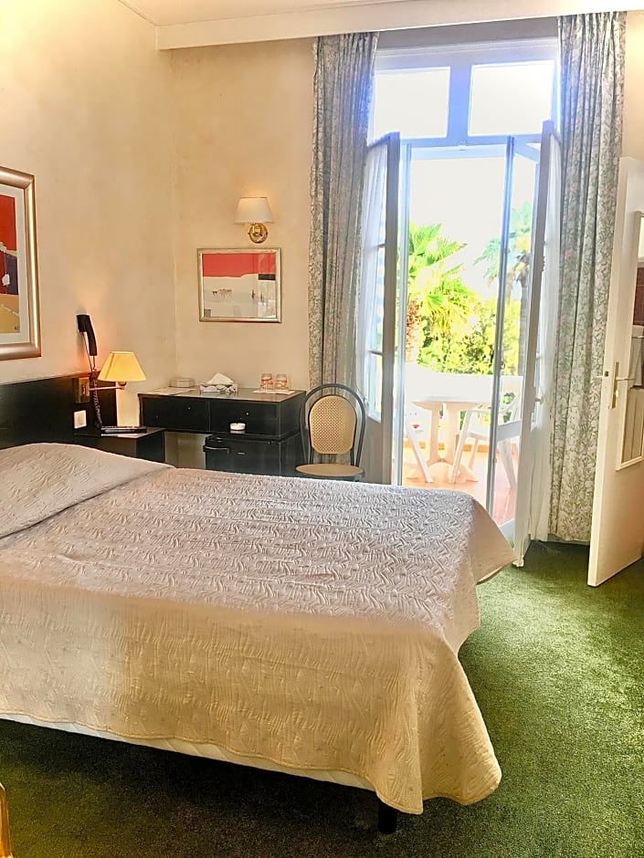 Hotel des Mimosas