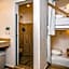 Nomads Party Hotel & Hostel