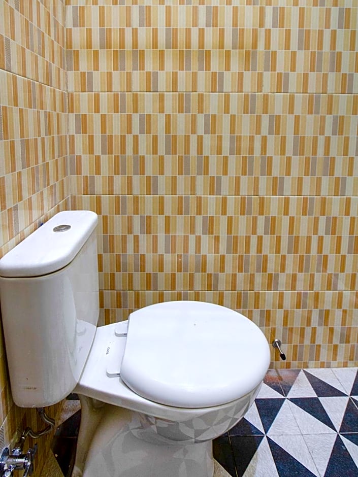 OYO 2753 Irma's Residence